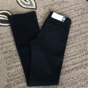 J BRAND Scarlett Boot Leg curvy fit LOW RISE